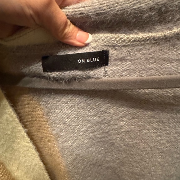 Color Block Cardigan - Picture 3 of 3